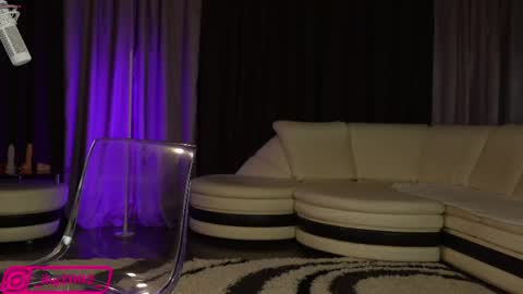 Bubble  gum  online show from February 2025 01:57:02 AM