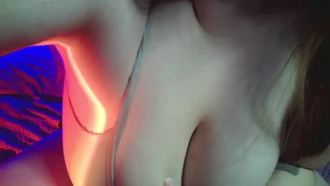 Snapshot of bubble_bambam chatting on December 2024 08:05:02 PM Nancy 3 online show from December 2024 08:05:02 PM