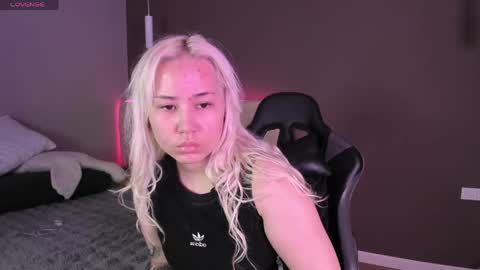 bubblebunny_ online show from June 2026 12:52:02 PM