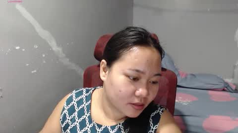 Snapshot of bubblebuttpinay chatting on May 2026 01:29:02 PM Sunshine online show from May 2026 01:29:02 PM