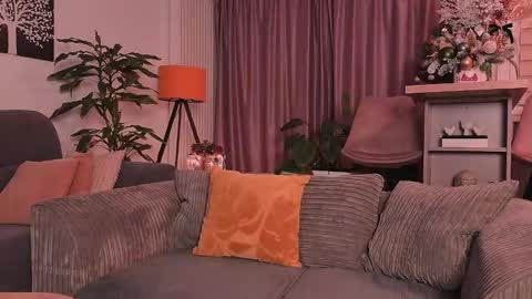 MayaCroft online show from December 2025 07:54:02 PM