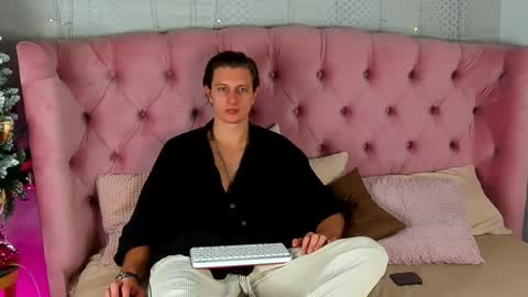 bubblecum_ online show from January 2026 02:01:02 PM