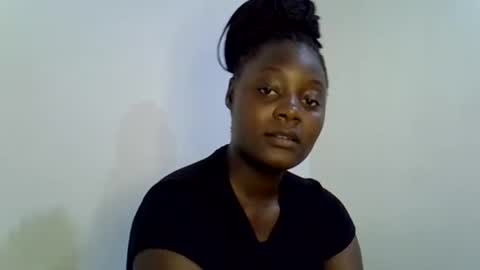 Snapshot of bubbly_ass30 chatting on July 2026 03:32:02 PM bubbly_ass30 online show from July 2026 03:32:02 PM