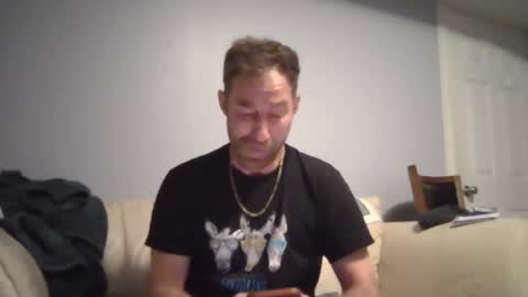 Snapshot of bucketscratch chatting on February 2026 04:57:02 AM bucketscratch online show from February 2026 04:57:02 AM