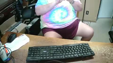 Bucku2 online show from April 2026 10:34:02 PM