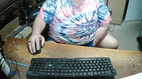 Bucku2 online show from May 2026 10:40:02 PM