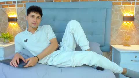 Buddy Whitte online show from March 2025 05:39:02 PM