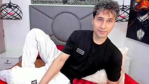 Buddy Whitte online show from November 2025 12:27:02 PM