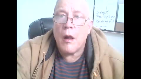 Snapshot of buddyluvzumore chatting on December 2024 02:37:01 PM buddyluvzumore online show from December 2024 02:37:01 PM