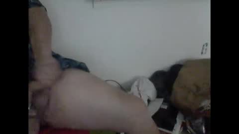 Snapshot of buddyluvzumore chatting on January 2025 08:28:01 AM buddyluvzumore online show from January 2025 08:28:01 AM