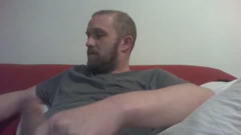 Snapshot of budgie1095 chatting on January 2025 11:02:02 PM budgie1095 online show from January 2025 11:02:02 PM