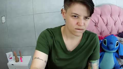 Snapshot of bug2025 chatting on November 2025 02:34:01 AM bug2025 online show from November 2025 02:34:01 AM