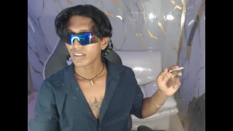 bull_cam online show from October 2025 05:41:02 PM