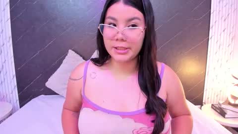 Snapshot of bumyrose chatting on February 2026 04:17:02 AM BumyRose online show from February 2026 04:17:02 AM