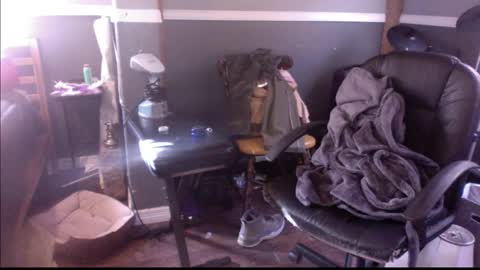 Bungalow Entertainment online show from December 2025 06:13:02 PM