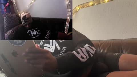 Bungalow Entertainment online show from December 2025 05:40:02 PM