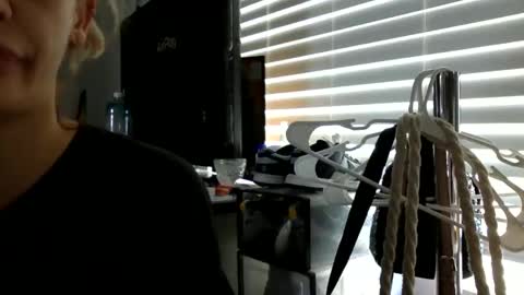 bunnibaby333 online show from April 2026 06:27:02 PM