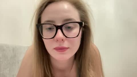 bunny405083 online show from April 2026 10:52:01 AM