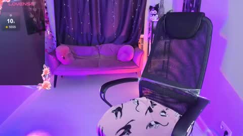 Sasha  online show from February 2025 01:48:01 PM