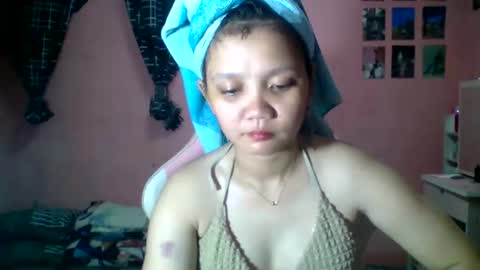 Snapshot of bunny_flower18 chatting on May 2026 12:46:02 PM bunny_flower18 online show from May 2026 12:46:02 PM