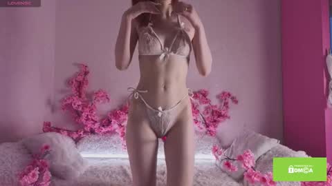 Kira online show from March 2026 02:34:01 PM