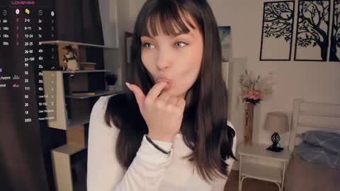 Snapshot of bunny_nova chatting on June 2026 09:04:01 AM Aria online show from June 2026 09:04:01 AM