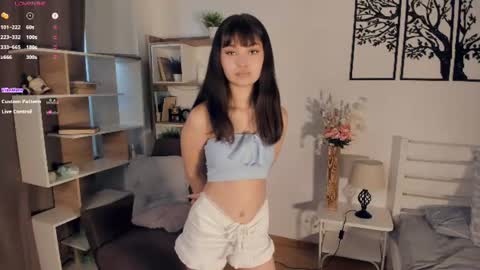 Snapshot of bunny_nova chatting on June 2026 09:07:02 AM Aria online show from June 2026 09:07:02 AM