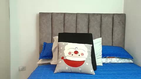 Carolina online show from December 2025 04:10:02 AM