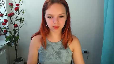 Snapshot of bunnybloom_ chatting on September 2025 03:52:02 AM Ariel online show from September 2025 03:52:02 AM