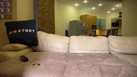 Bonny and Clide  Help us by thumbs up  online show from January 2025 01:56:02 PM