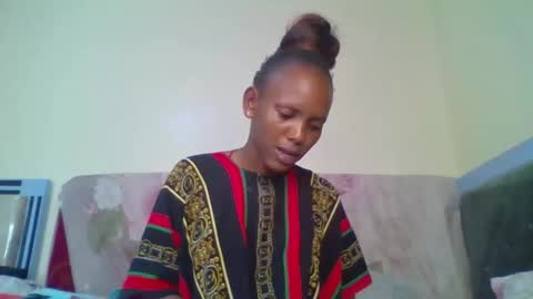 bunnydiva_ online show from December 2025 06:36:02 PM