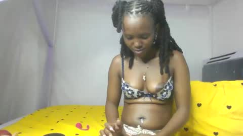 bunnydiva_ online show from March 2026 03:28:01 PM