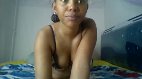 Snapshot of bunnydiva_ chatting on June 2026 01:37:01 AM bunnydiva_ online show from June 2026 01:37:01 AM