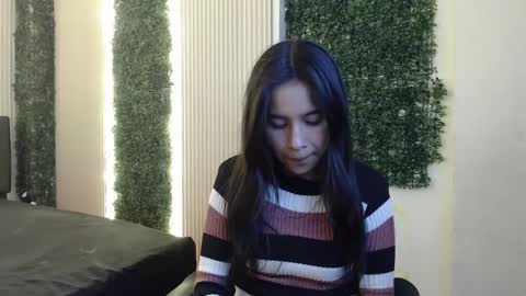 bunny online show from November 2025 07:37:01 PM