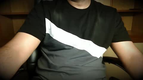 Hairy Arabian online show from November 2025 03:30:02 AM