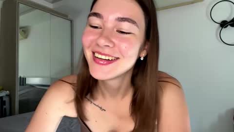 Nica online show from March 2026 07:38:01 AM