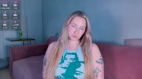 Lissa online show from September 2025 07:36:02 PM