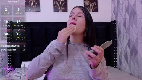 Snapshot of burningpleasuree chatting on September 2025 01:53:02 AM Helen  online show from September 2025 01:53:02 AM