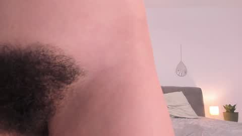 Larisa online show from December 2024 06:44:01 PM