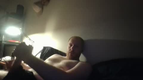 Snapshot of bushmate92 chatting on December 2024 01:36:02 PM bushmate92 online show from December 2024 01:36:02 PM