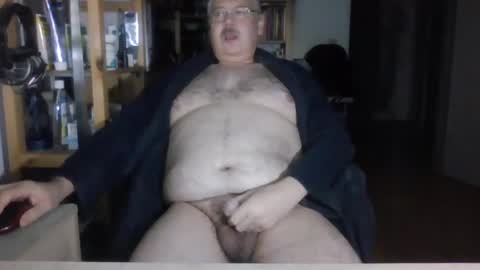 Snapshot of busibaer666 chatting on December 2024 02:53:02 AM busi online show from December 2024 02:53:02 AM