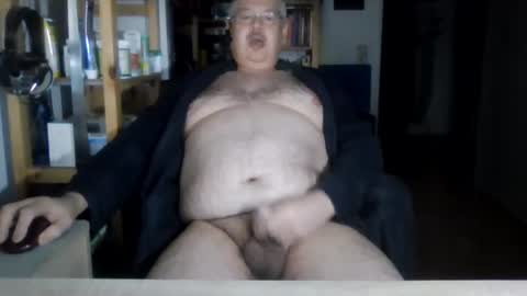 Snapshot of busibaer666 chatting on March 2025 01:45:02 AM busi online show from March 2025 01:45:02 AM