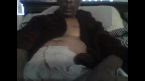 Busturgutzgd1 online show from December 2024 09:33:02 PM