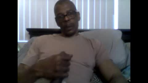 Busturgutzgd1 online show from February 2025 03:36:02 PM