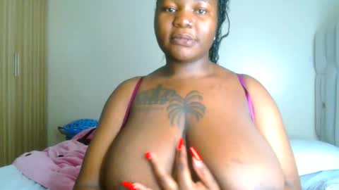 Snapshot of busty_mellons69 chatting on April 2026 06:09:01 AM busty_mellons69 online show from April 2026 06:09:01 AM