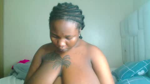 Snapshot of busty_mellons69 chatting on May 2026 09:06:01 AM busty_mellons69 online show from May 2026 09:06:01 AM