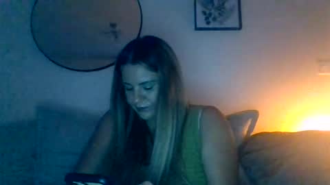 Snapshot of busty_yasmin chatting on June 2026 07:08:02 PM Busty-Yasmin online show from June 2026 07:08:02 PM