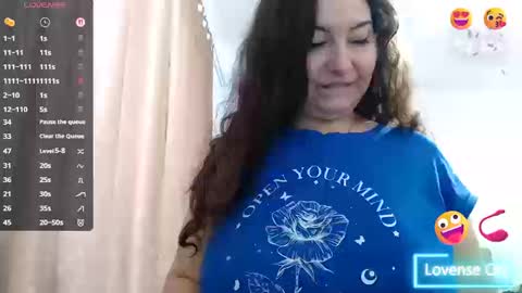 Snapshot of bustyemma chatting on March 2026 08:42:01 AM Emma online show from March 2026 08:42:01 AM