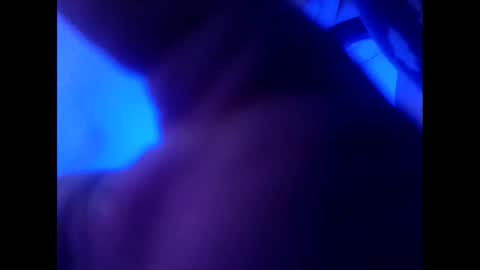 busybee83 online show from December 2025 08:53:02 AM