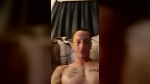 Snapshot of butnekked4u chatting on July 2026 06:40:01 AM butnekked4u online show from July 2026 06:40:01 AM